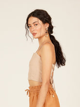 Carregar imagem no visualizador da galeria, Blusa Top Geribá - Caqui - panou.br