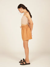 Carregar imagem no visualizador da galeria, Blusa Top Geribá - Caqui - panou.br