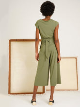 Carregar imagem no visualizador da galeria, Calça Pantacourt St Tropez - Verde Cerrado UV +50 - panou.br