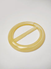 Carregar imagem no visualizador da galeria, Fivela Redonda Rajada Clara - panou.br