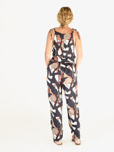 Carregar imagem no visualizador da galeria, Macacão Istambul Rocha - panou.br