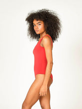 Carregar imagem no visualizador da galeria, Maiô Noronha Vermelho UV +50 - panou.br