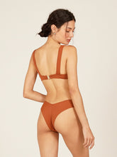 Carregar imagem no visualizador da galeria, Parte de Baixo Biquíni Ibiza - Camelo UV 50+ - panou.br