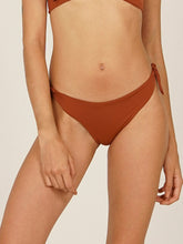 Carregar imagem no visualizador da galeria, Parte de Baixo Biquini Menorca - Camelo UV 50+ - panou.br