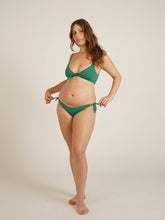 Carregar imagem no visualizador da galeria, Parte de Baixo Biquini Menorca Verde Bandeira UV 50+ - panou.br