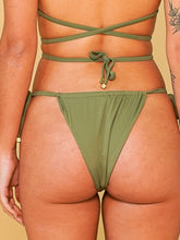 Carregar imagem no visualizador da galeria, Parte de Baixo Biquíni Paraty Verde UV 50+ - panou.br