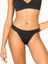 Carregar imagem no visualizador da galeria, Parte de Baixo Biquíni Santorini Preto UV 50+ - panou.br