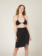 Carregar imagem no visualizador da galeria, Saia Pareô Bodrum Preta (proteção UV 50+) - panou.br