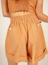 Carregar imagem no visualizador da galeria, Shorts Preá - Camelo - panou.br
