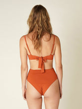Carregar imagem no visualizador da galeria, Top Biquíni Búzios Laranja Ocre UV 50+ - panou.br