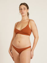 Carregar imagem no visualizador da galeria, Top Biquíni Canárias Marrom Camelo UV50+ - panou.br