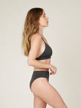 Carregar imagem no visualizador da galeria, Top Biquíni Galápagos Chumbo UV 50+ - panou.br
