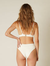 Carregar imagem no visualizador da galeria, Top Biquíni Galápagos Off White UV 50+ - panou.br