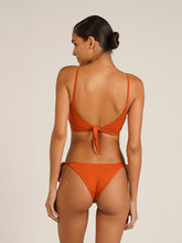 Carregar imagem no visualizador da galeria, Top Biquini Menorca Laranja Ocre UV 50+ - panou.br
