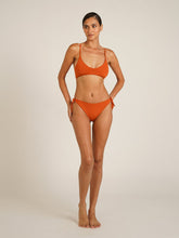 Carregar imagem no visualizador da galeria, Top Biquini Menorca Laranja Ocre UV 50+ - panou.br