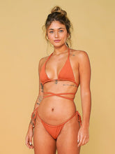Carregar imagem no visualizador da galeria, Top Biquíni Paraty Laranja Ocre UV 50+ - panou.br