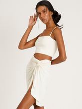Carregar imagem no visualizador da galeria, Saia Pareô Bodrum Off White (proteção UV 50+)