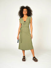 Carregar imagem no visualizador da galeria, Vestido Cachecouer Tóquio Verde UV +50 - panou.br