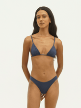 Carregar imagem no visualizador da galeria, Biquíni Seychelles Azul Marinho UV50+ - panou.br
