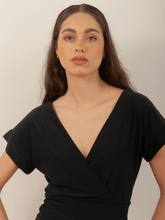 Carregar imagem no visualizador da galeria, Blusa Valência Preta UV 50+ - panou.br
