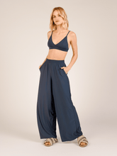 Carregar imagem no visualizador da galeria, Calça Berlim Azul Marinho UV50+ - panou.br
