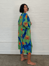 Carregar imagem no visualizador da galeria, Kimono Bora Bora Céu de Araras - panou.br
