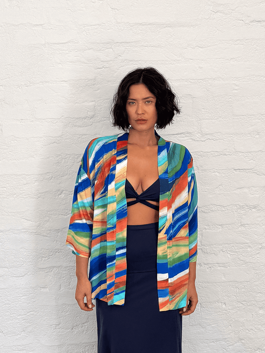 Kimono Quito Onda Solar - panou.br