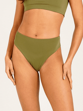 Carregar imagem no visualizador da galeria, Parte de Baixo Biquíni Fiji Verde Alcaparra UV50+ - panou.br
