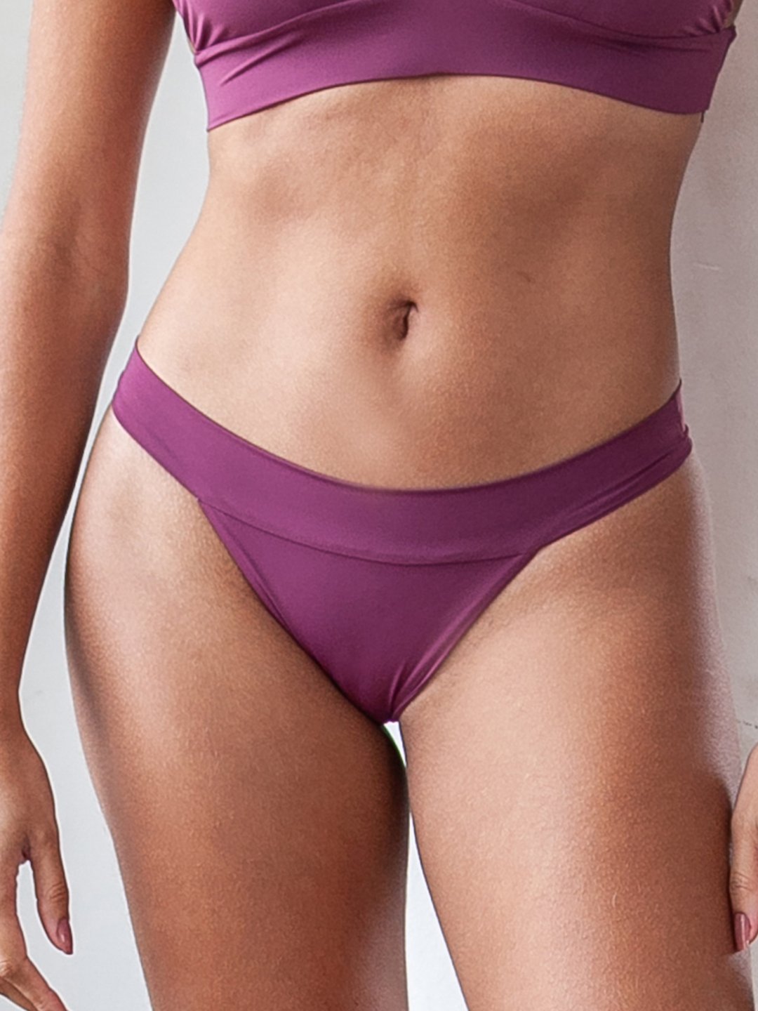 Parte de Baixo Biquíni Santorini Roxo Marsala UV 50+ - panou.br