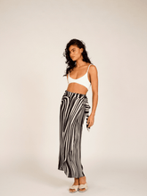 Carregar imagem no visualizador da galeria, Saia Padang Xingu - panou.br
