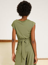 Carregar imagem no visualizador da galeria, Blusa Amsterdã UV +50 Verde - panou.br
