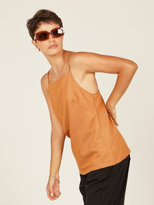 Blusa Málaga - Camelo - panou.br