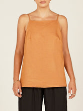 Carregar imagem no visualizador da galeria, Blusa Málaga - Marrom Camelo - panou.br
