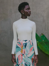 Carregar imagem no visualizador da galeria, Blusa Manga Longa Patacho UV +50 Off White - panou.br
