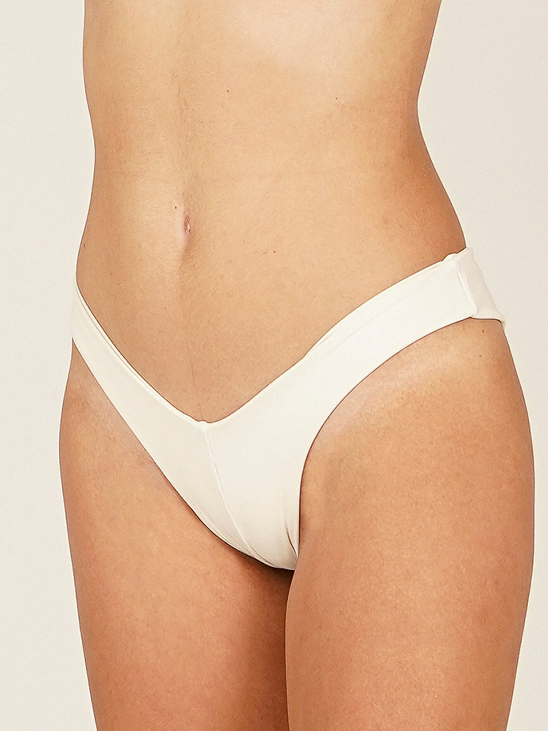 Parte de Baixo Biquíni Ibiza - Off White UV 50+ - panou.br